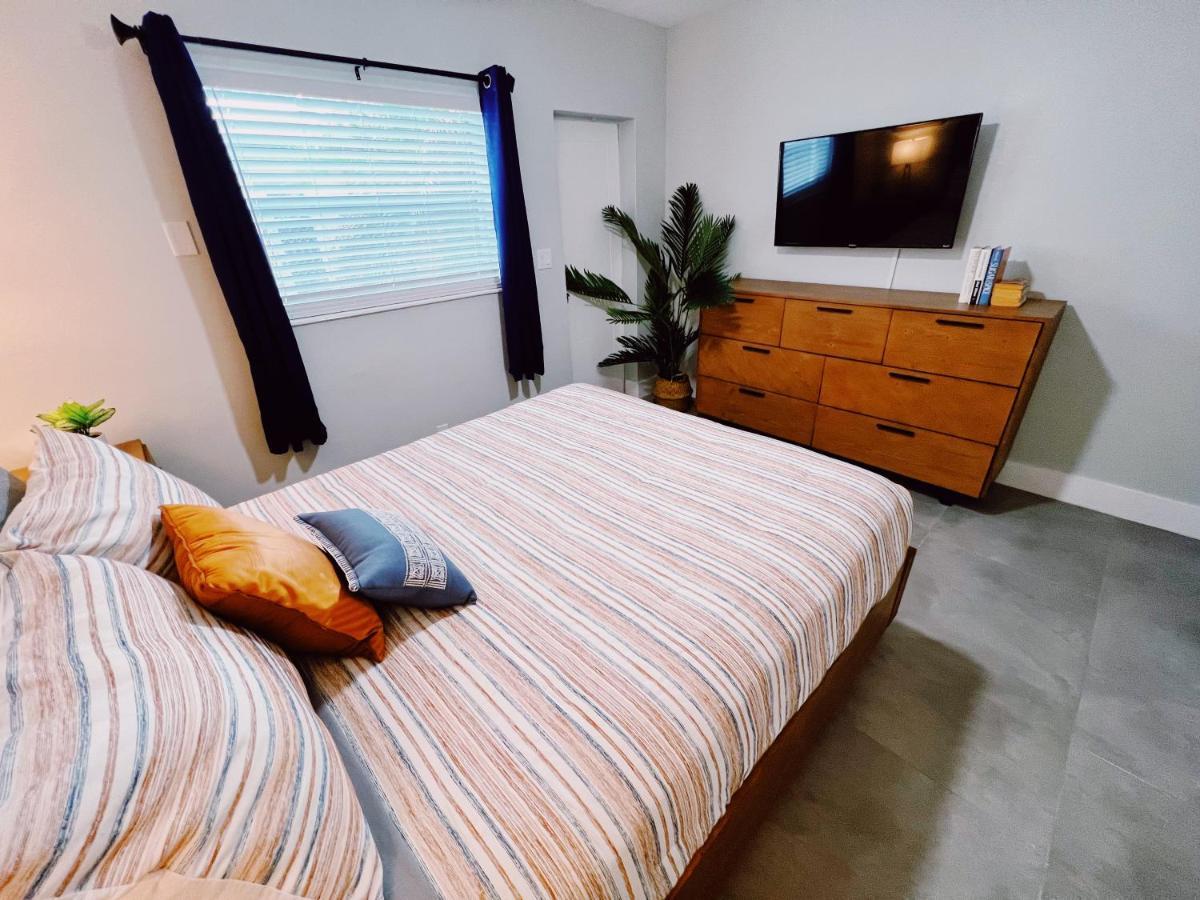 Holiday Park Apartments By Lowkl Fort Lauderdale Extérieur photo