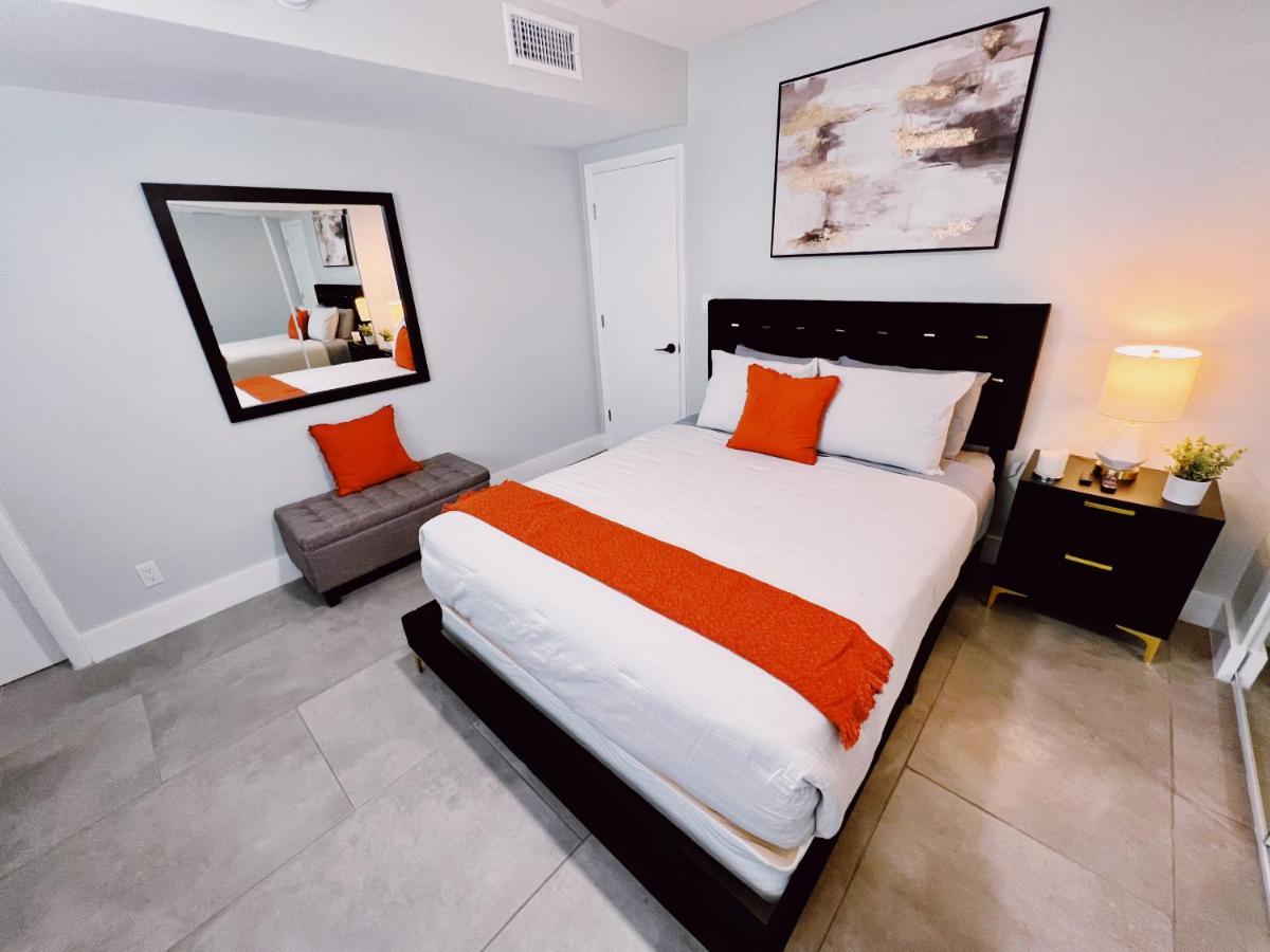 Holiday Park Apartments By Lowkl Fort Lauderdale Extérieur photo