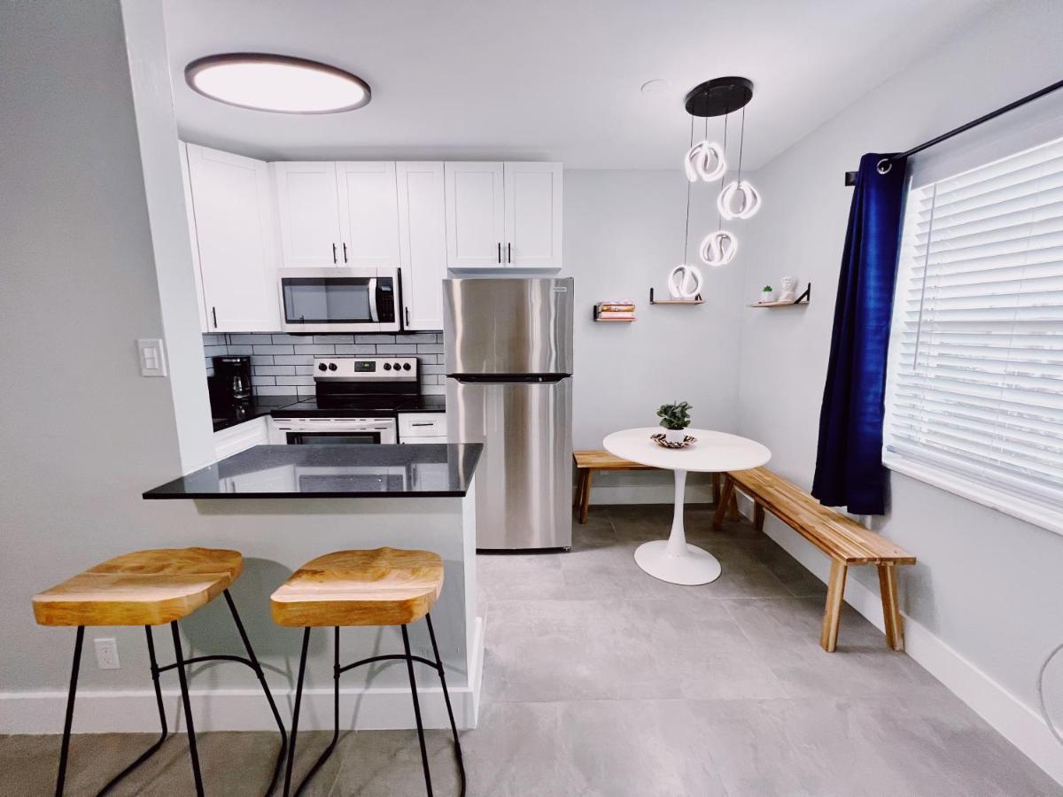 Holiday Park Apartments By Lowkl Fort Lauderdale Extérieur photo