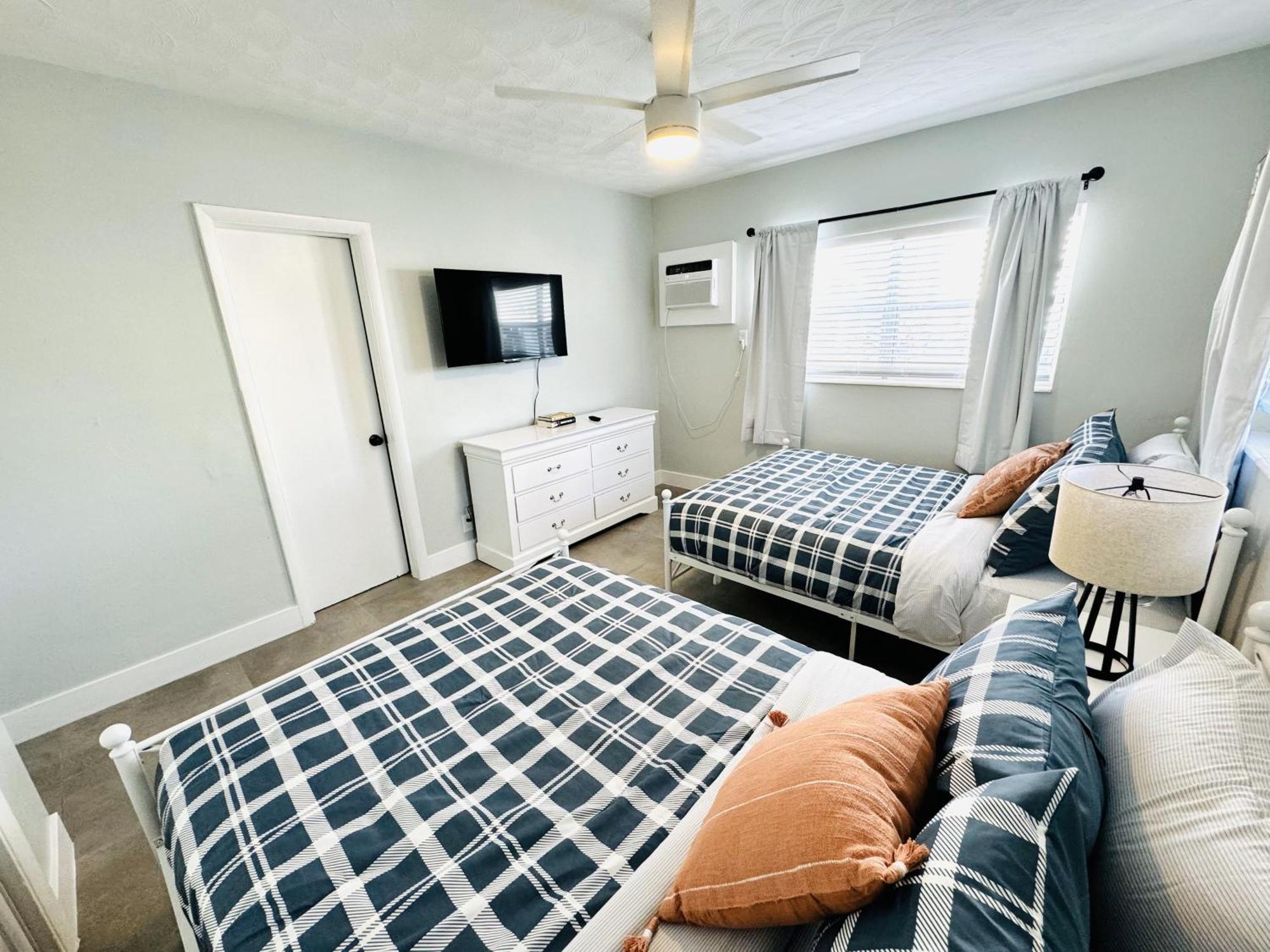 Holiday Park Apartments By Lowkl Fort Lauderdale Extérieur photo