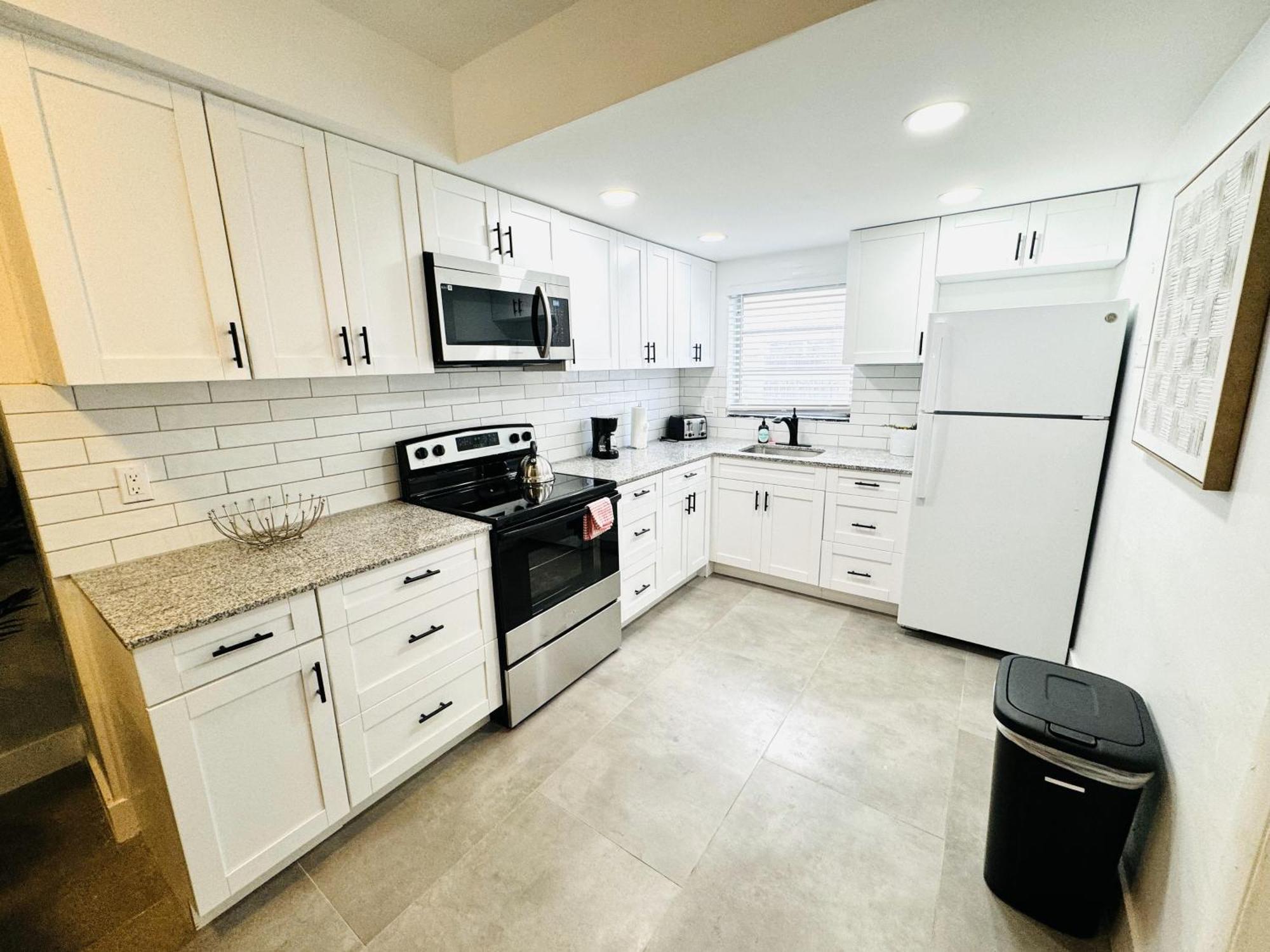 Holiday Park Apartments By Lowkl Fort Lauderdale Extérieur photo