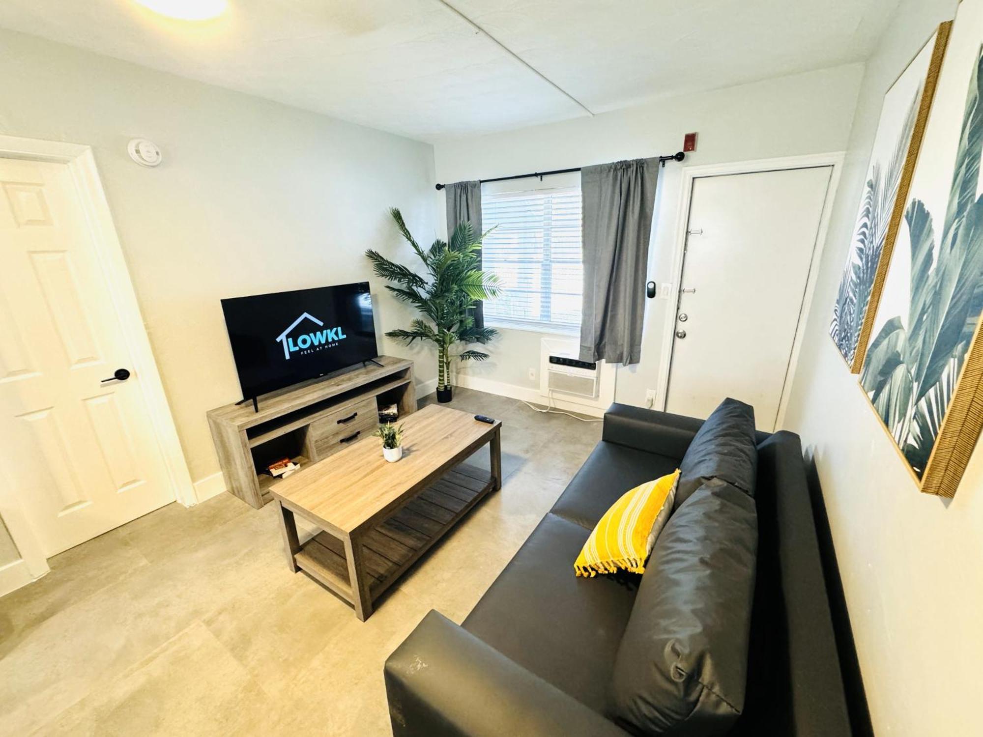 Holiday Park Apartments By Lowkl Fort Lauderdale Extérieur photo